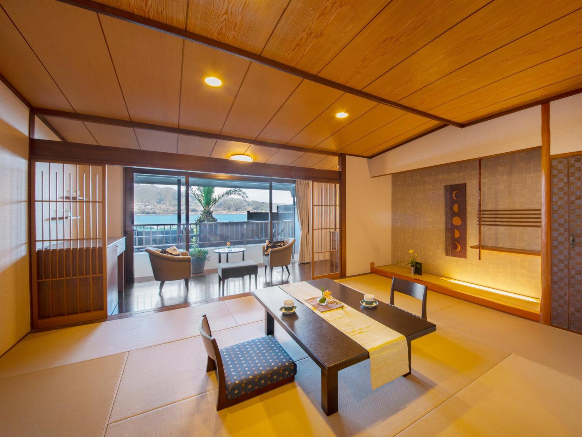 Katsuura Gyoen Hotel Nachikatsuura Buitenkant foto
