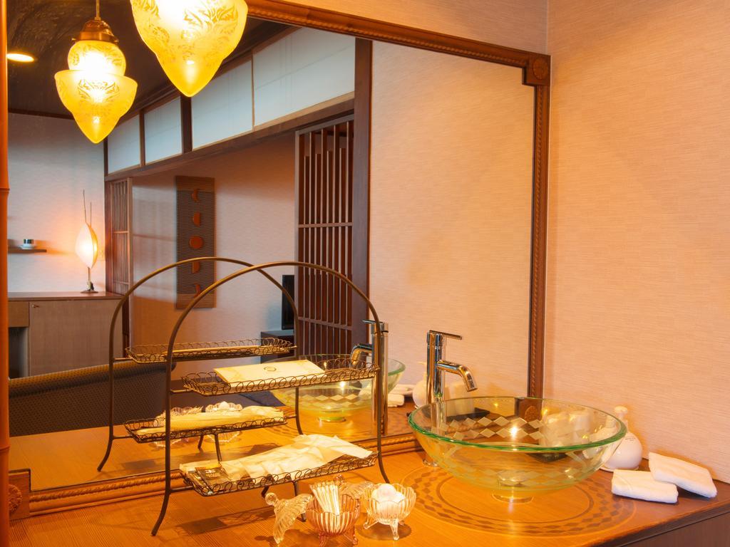 Katsuura Gyoen Hotel Nachikatsuura Buitenkant foto
