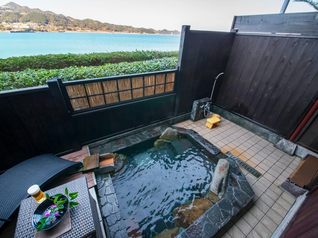 Katsuura Gyoen Hotel Nachikatsuura Buitenkant foto