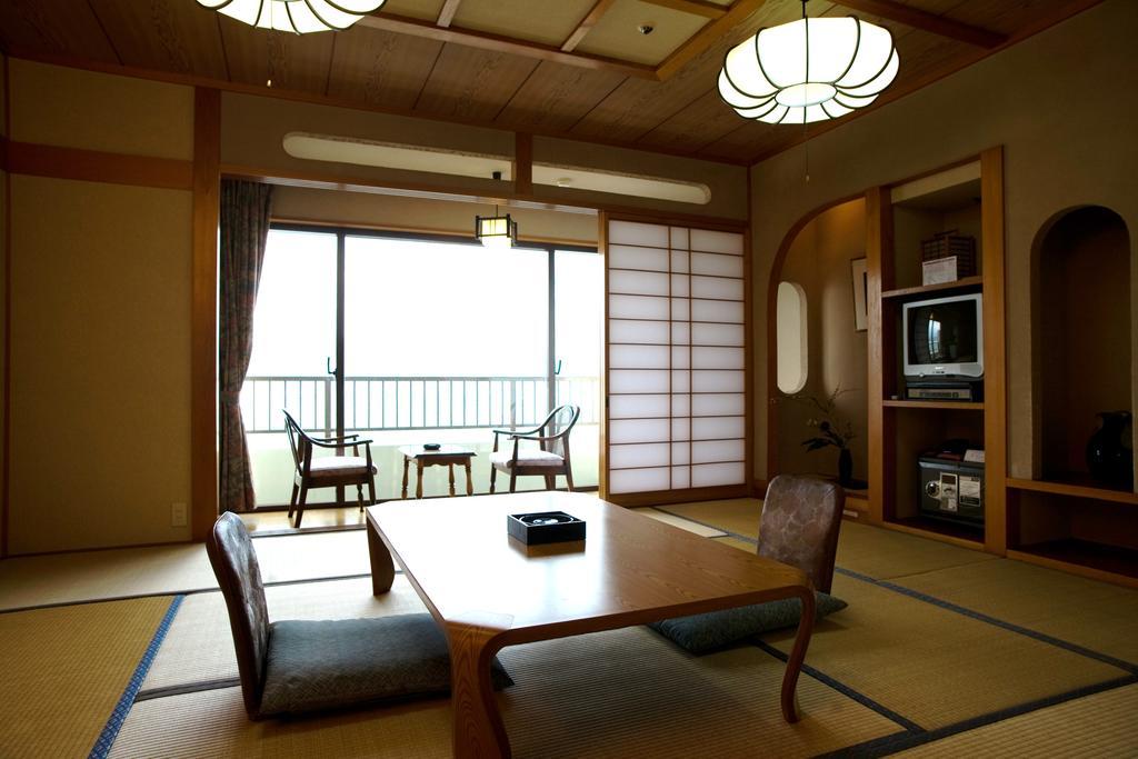 Katsuura Gyoen Hotel Nachikatsuura Buitenkant foto