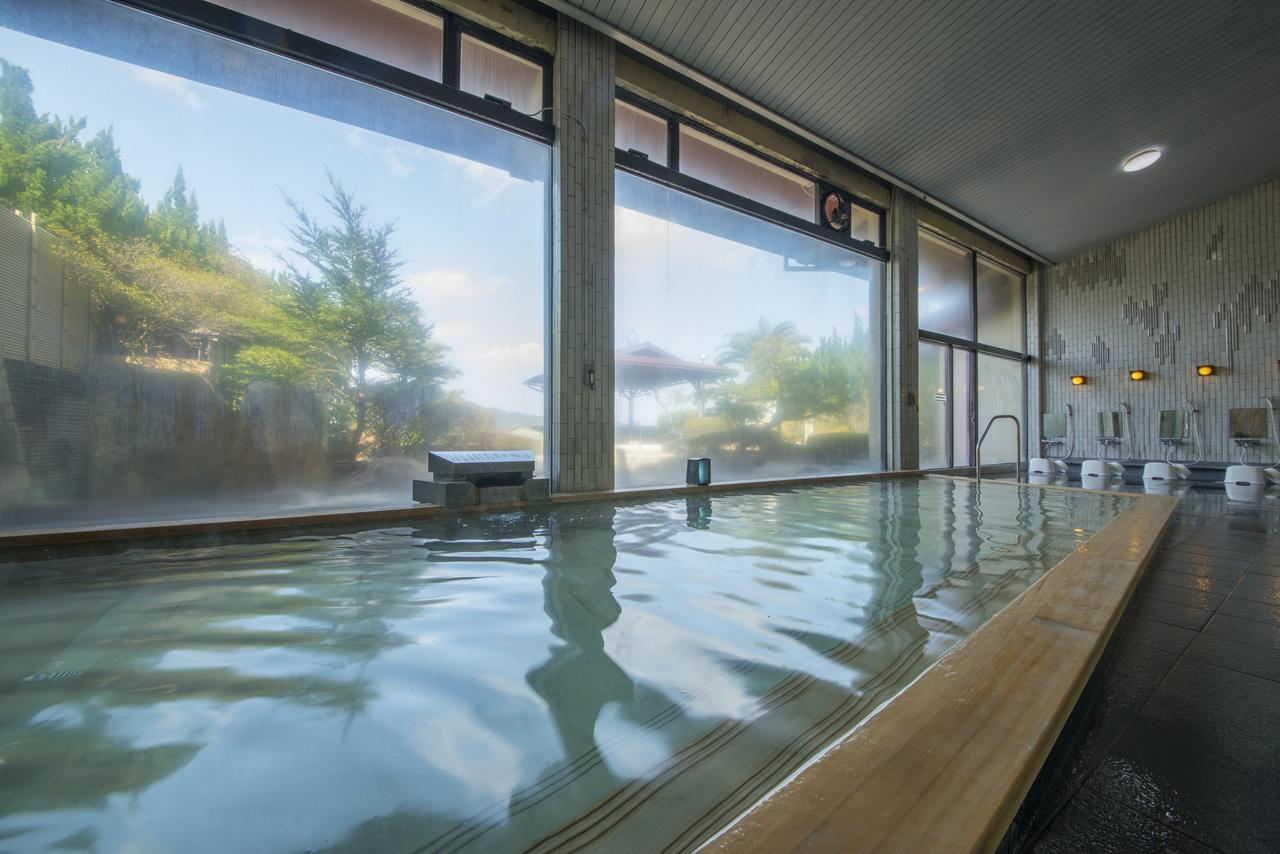 Katsuura Gyoen Hotel Nachikatsuura Buitenkant foto